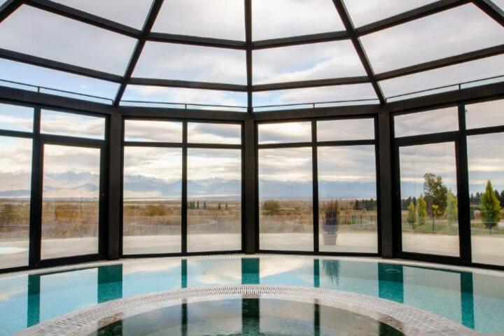 Pool 16 of 23