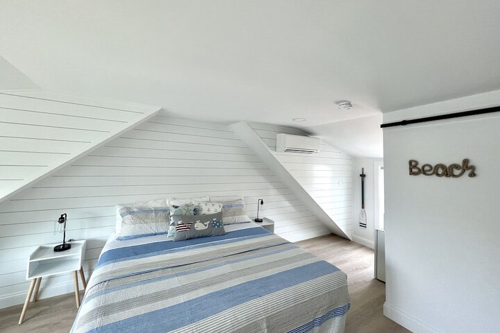 Room 8 of 88