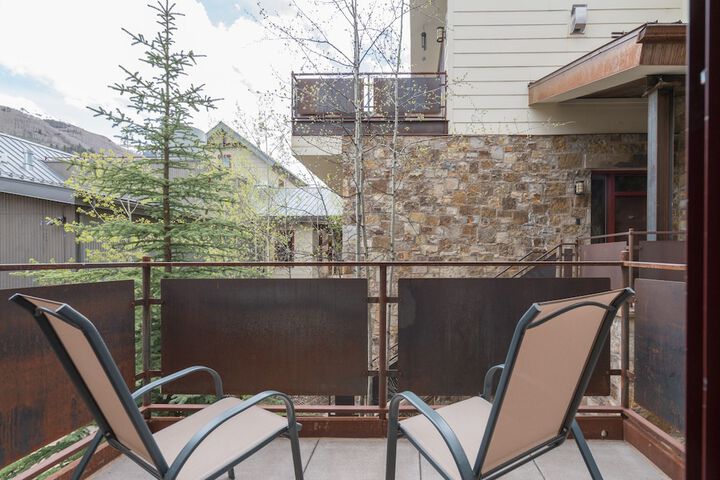 Terrace/Patio 273 of 382