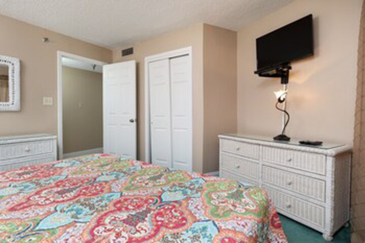 Room 52 of 52