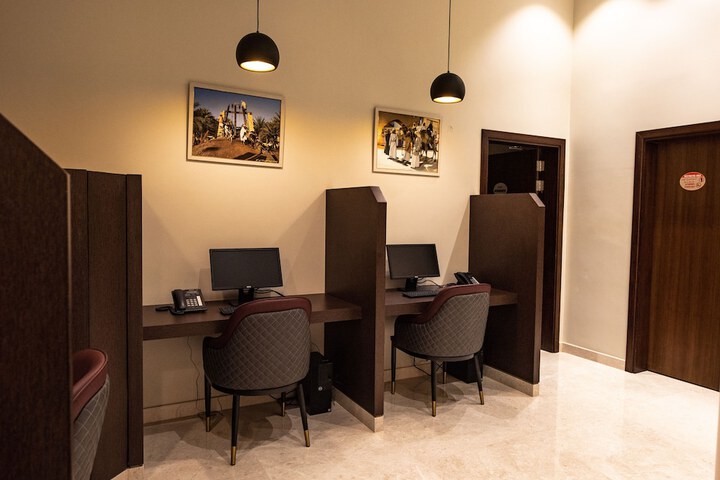 Business Center 48 of 56