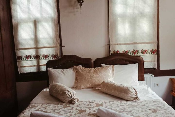 Room 9 of 21