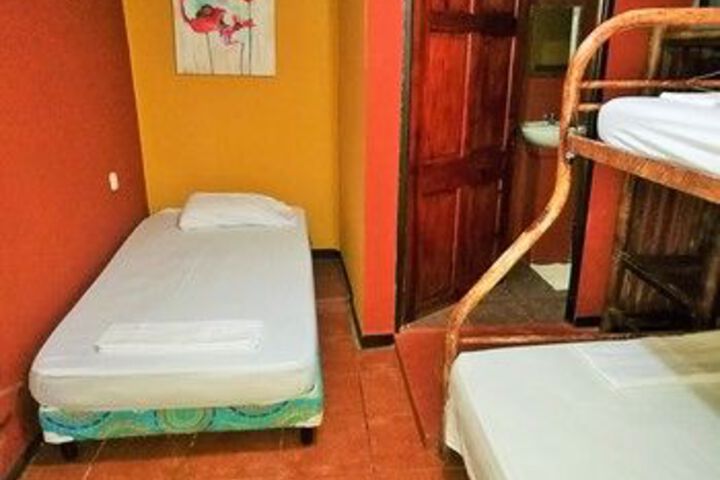 Room 43 of 71