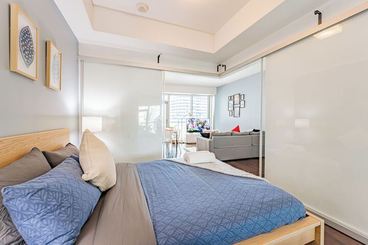 Room 12 of 249