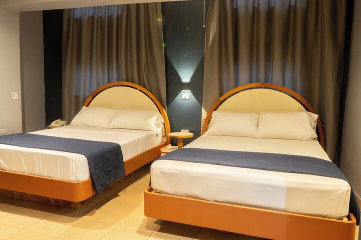 Room 14 of 54