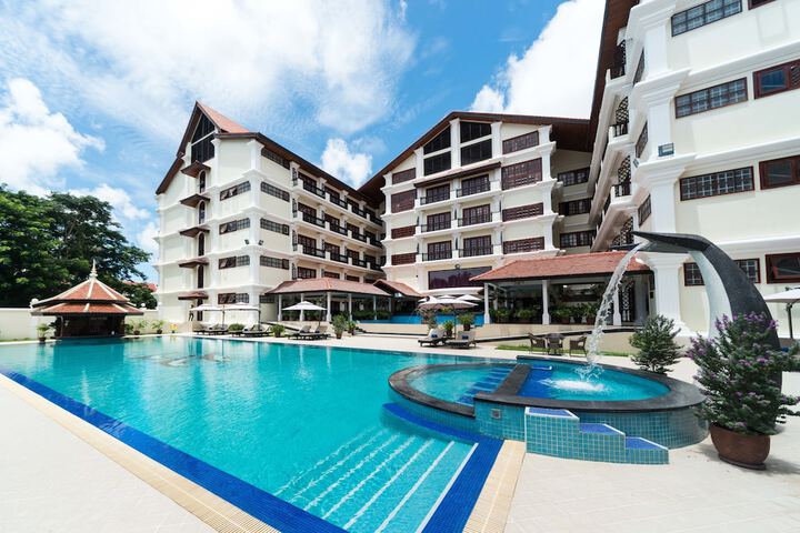 Pool 49 of 73