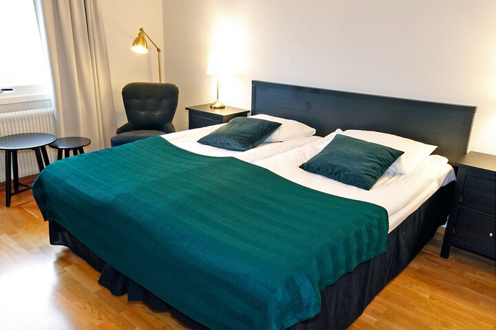 Room 3 of 55