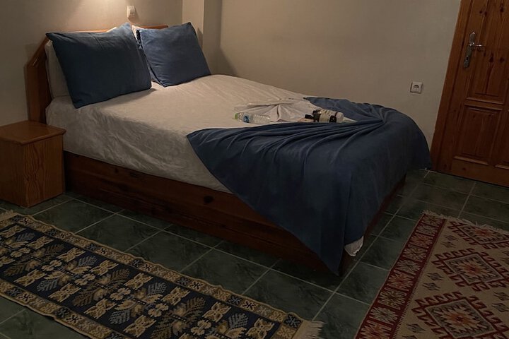 Room 12 of 21