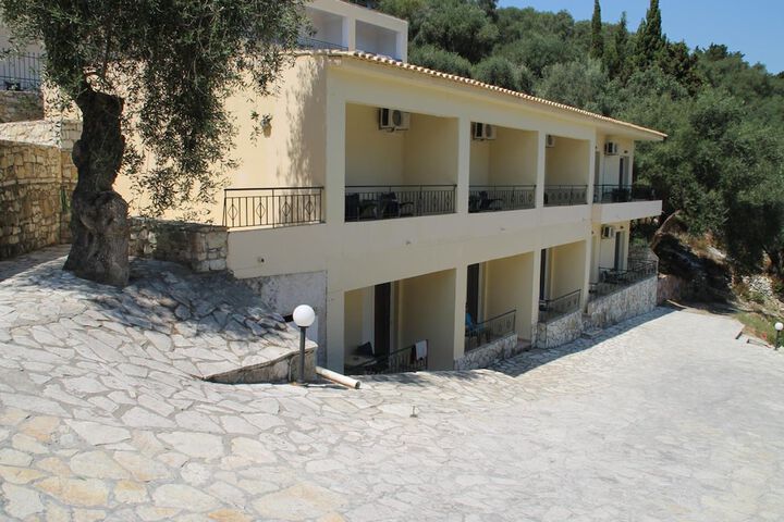 Hotel 66 of 81