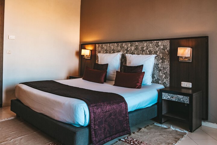 Room 14 of 140