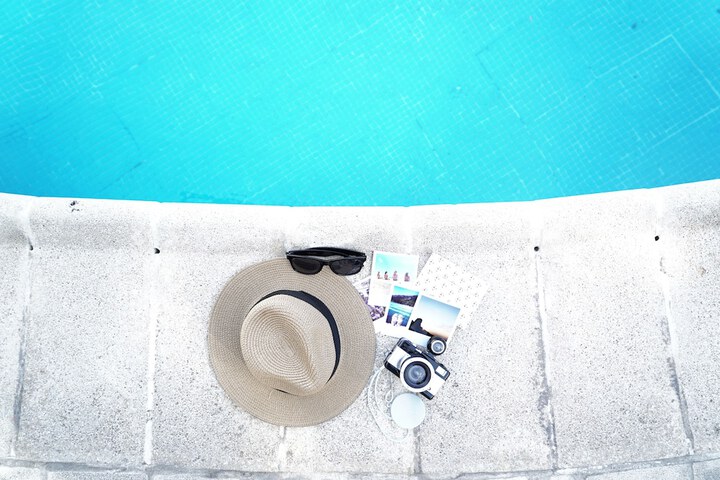 Hotel with Pool