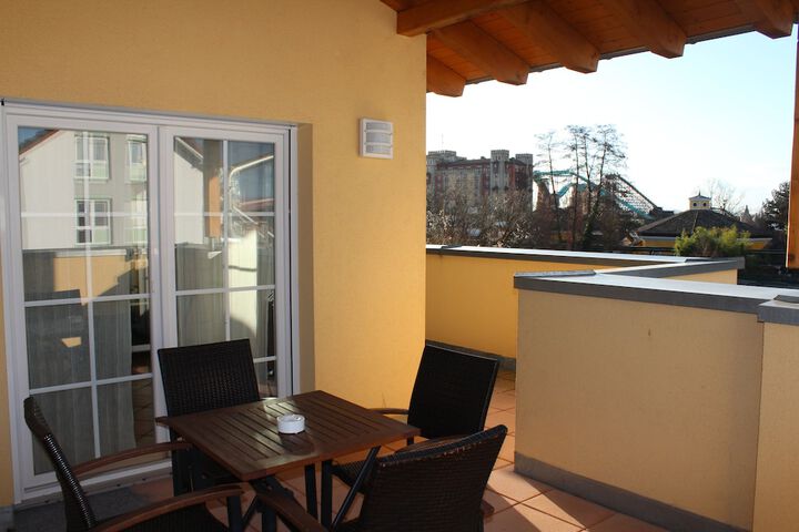 Terrace/Patio 11 of 25