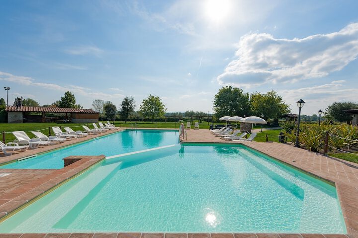 Pool 40 of 65