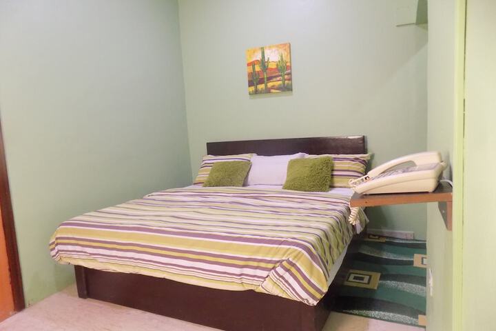 Room 17 of 46
