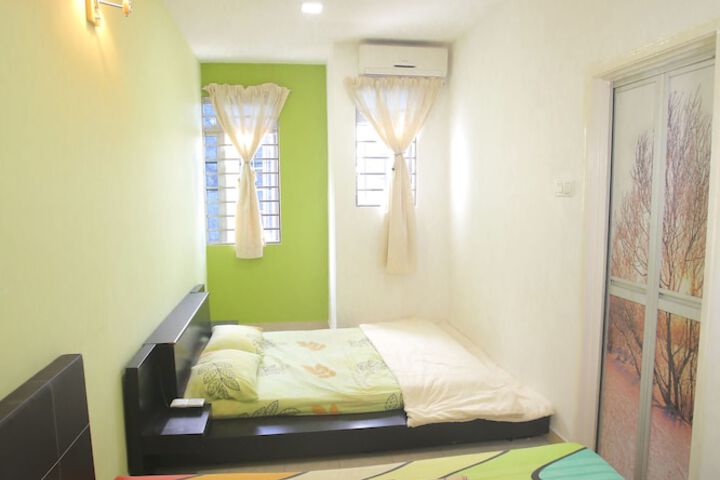 Room 20 of 69