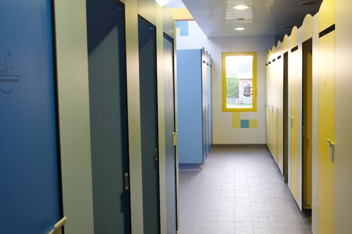 Room 15 of 21