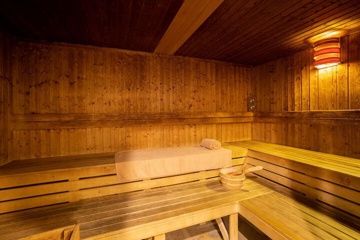 Spa 58 of 90