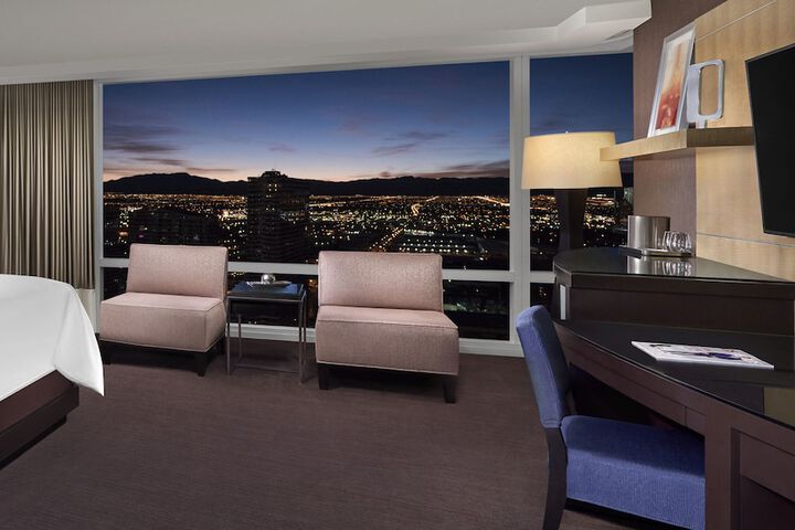 Room 15 of 110