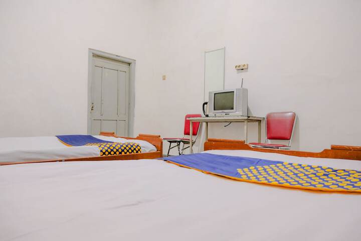 Room 26 of 35