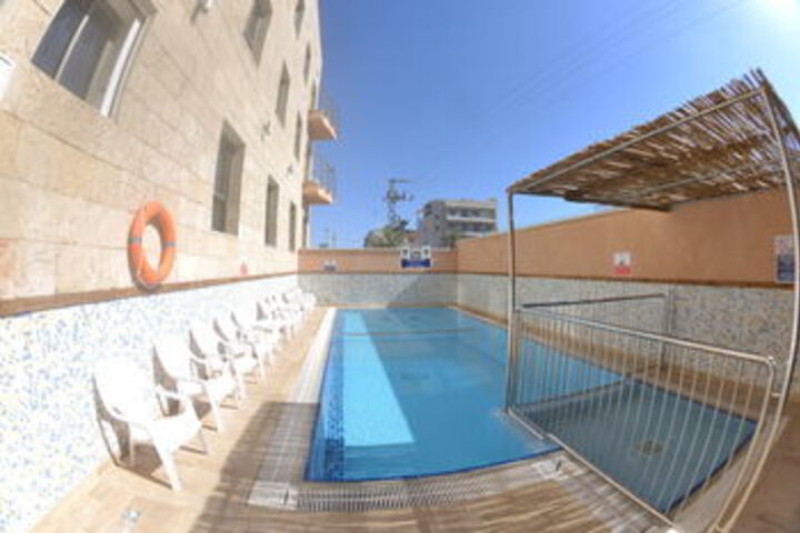 Pool 43 of 53
