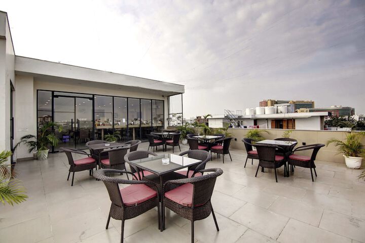 Terrace/Patio 38 of 47