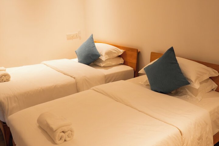 Room 12 of 44