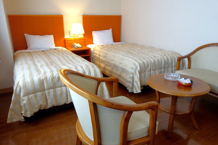 Room 18 of 54