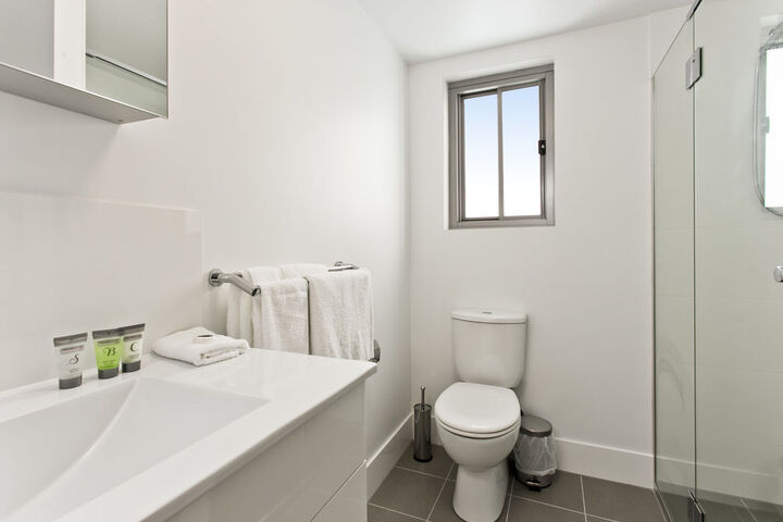 Room 14 of 21