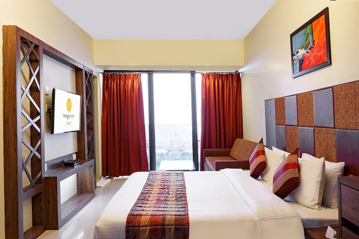 Room 28 of 123