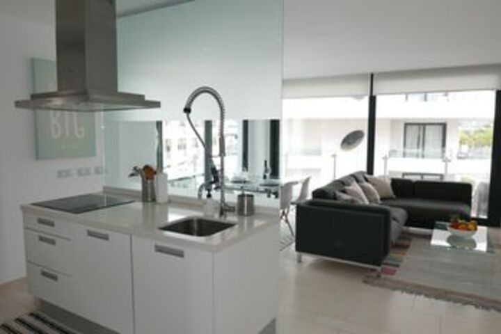 Room 16 of 22