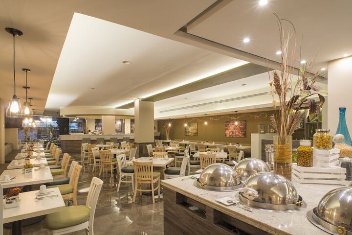Food court
