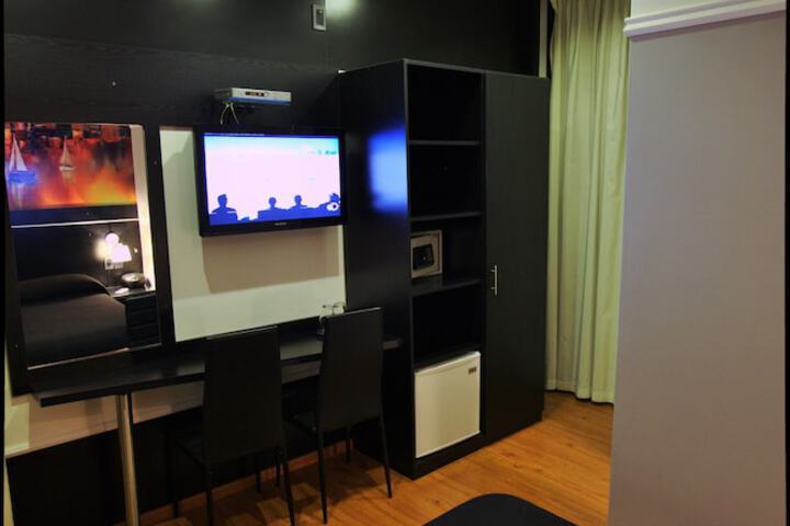 Room 63 of 110