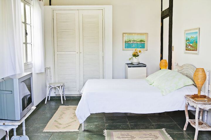 Room 5 of 29