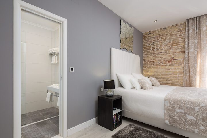 Room 44 of 131