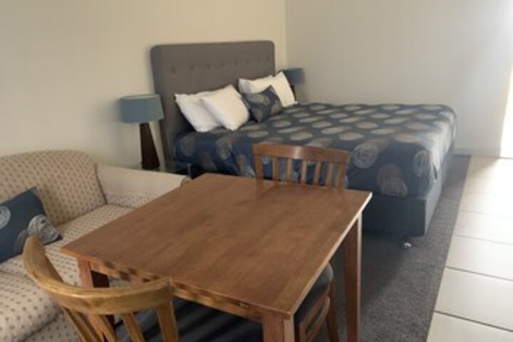 Room 25 of 54