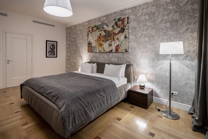 Room 5 of 38