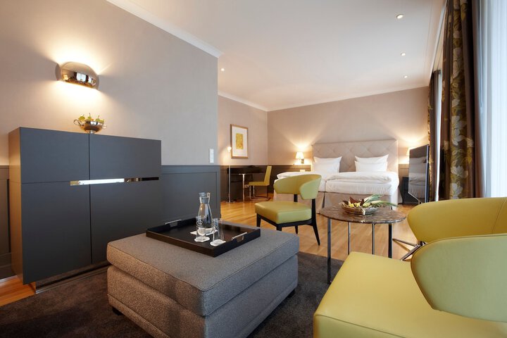 Room 21 of 60