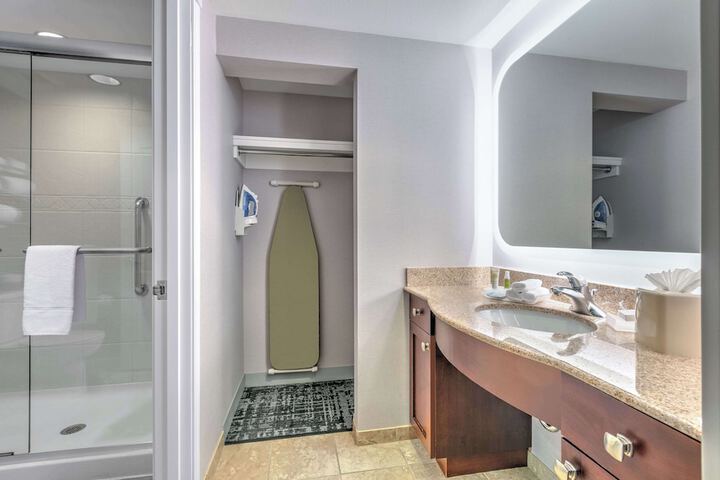 Room 20 of 35