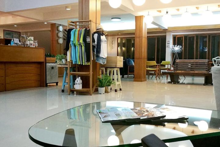 Hotel Interior 7 of 39