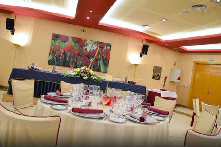 Dining Photos