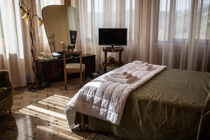 Room 21 of 59