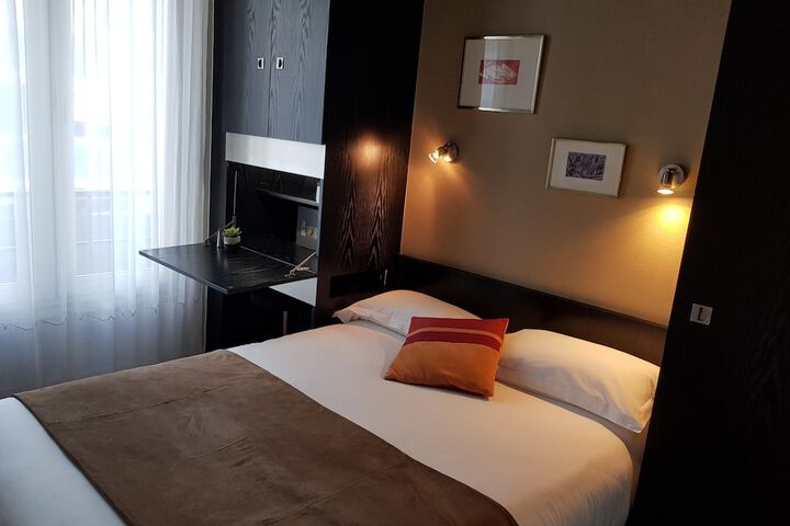 Room 35 of 92