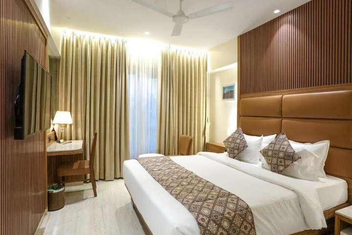 Instafeel Hotel