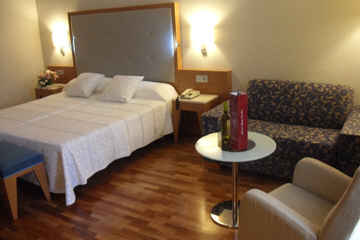 Room 10 of 39