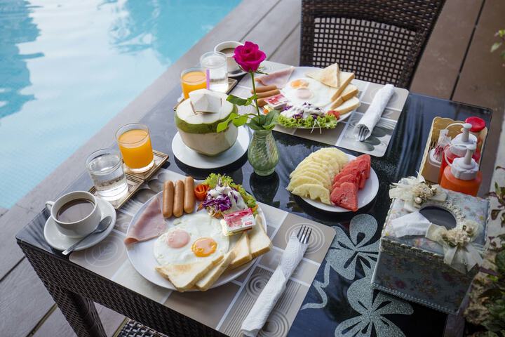 Breakfast/Coffee Service 45 of 58