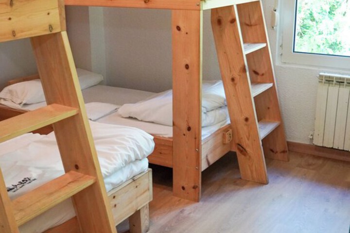 Room 11 of 24