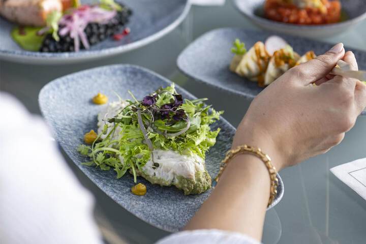 Dining 212 of 254