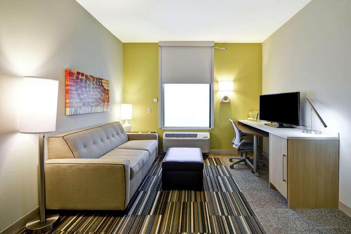 1 King Bed Studio Suite (18 of 18)