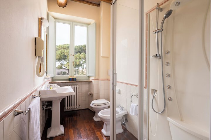 Clean Restrooms