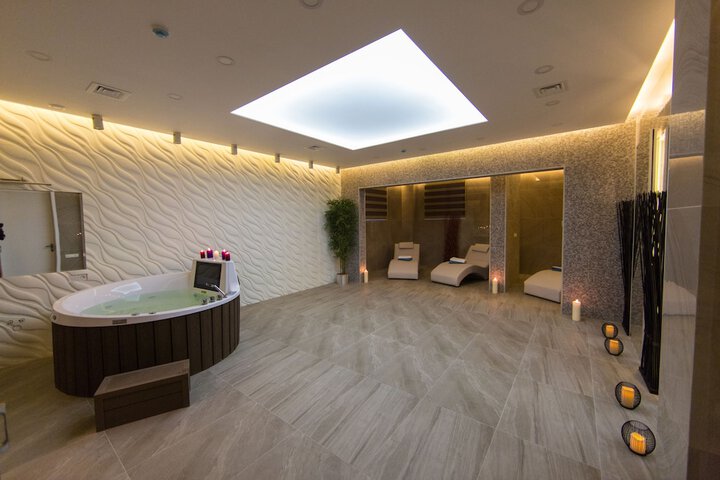 Spa 17 of 23